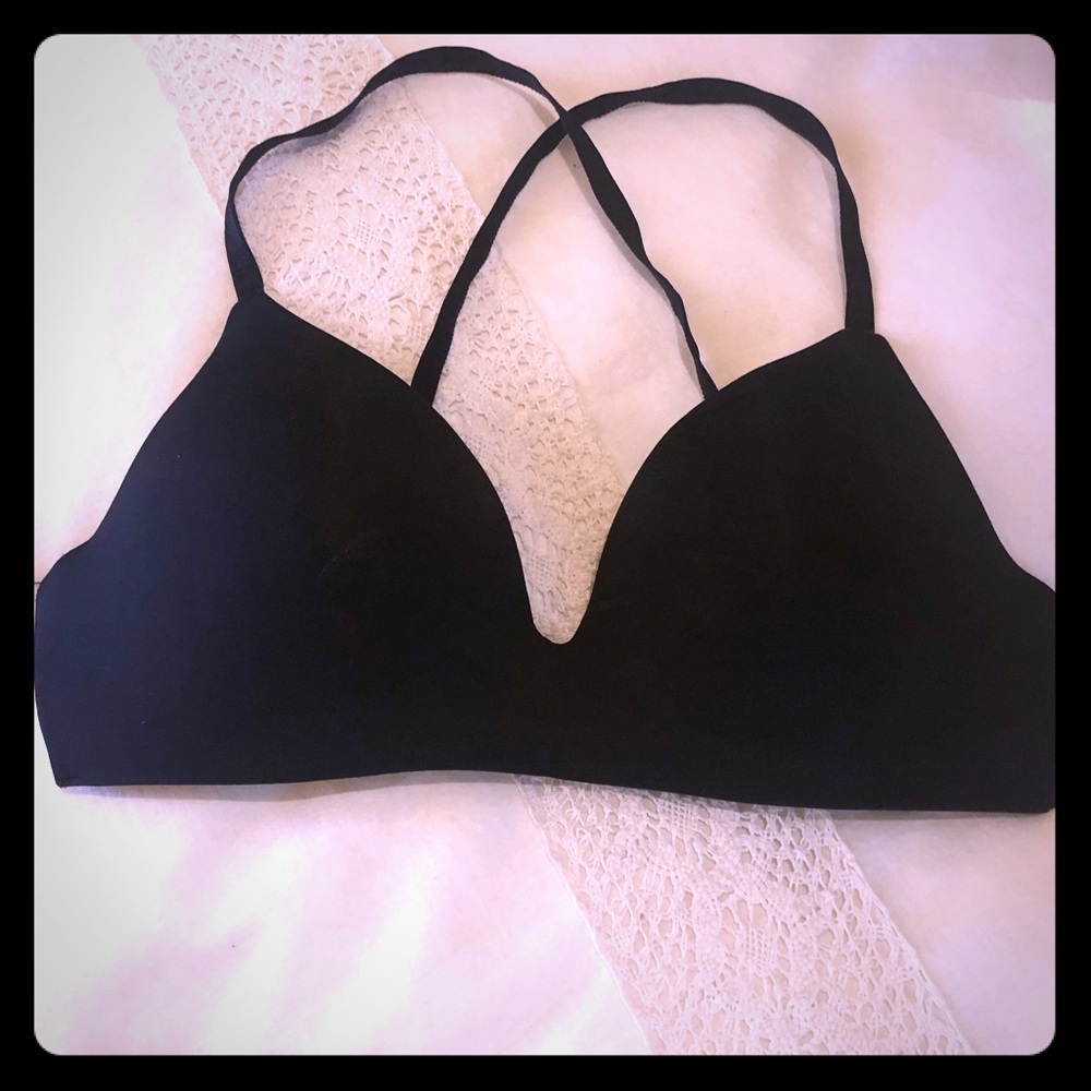 Victoria’s Secret Lightly Lined T-shirt Bra 34C